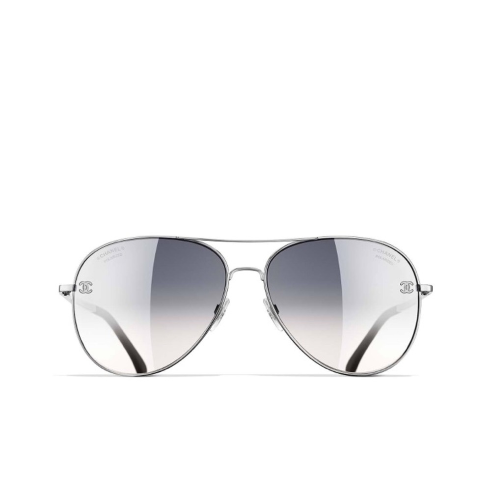 NWOT CHANEL Polarized AVIATORS